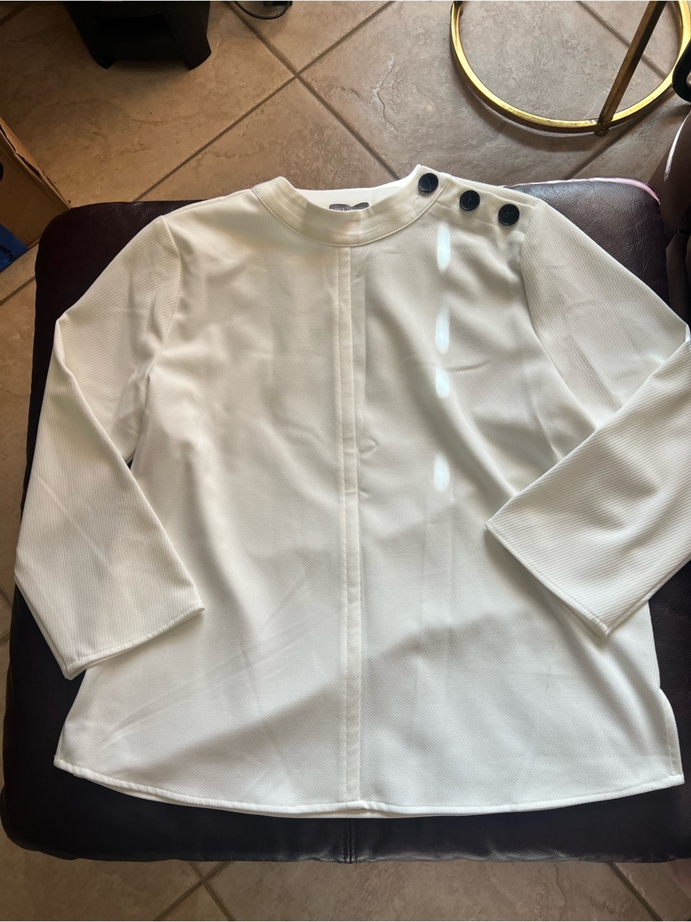 WhiteQuarter Sleeve Top